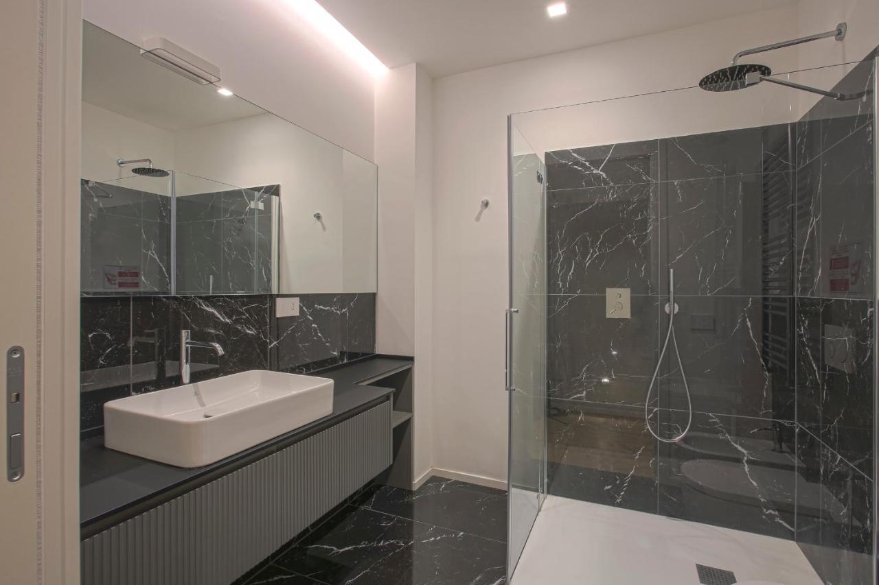 Milan Luxury Suite-Hosted By Sweetstay Buitenkant foto